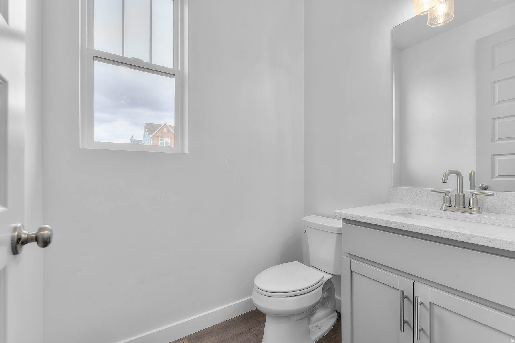 DAYBREAK WATERMARK 392 - Residential