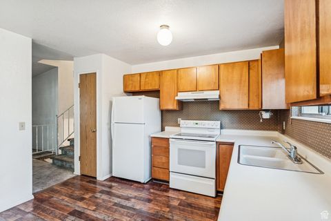 Tiny photo for 5648 W LODESTONE AVE, Kearns, UT 84118 (MLS # 2119520)