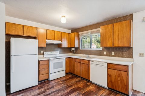 Tiny photo for 5648 W LODESTONE AVE, Kearns, UT 84118 (MLS # 2119520)