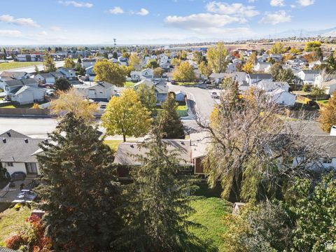 Tiny photo for 5648 W LODESTONE AVE, Kearns, UT 84118 (MLS # 2119520)