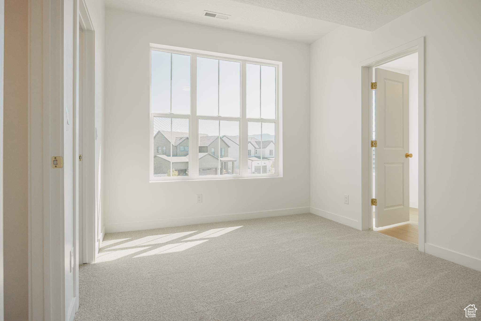 FIREFLY - Residential