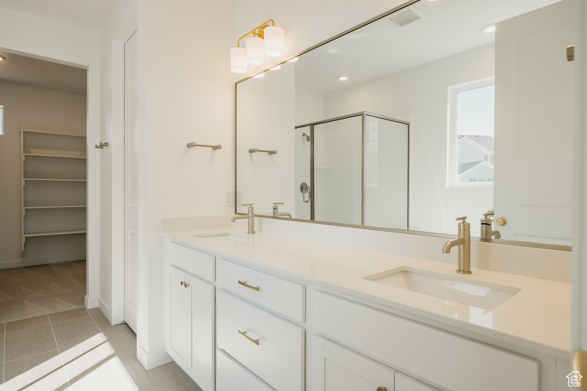 FIREFLY - Residential