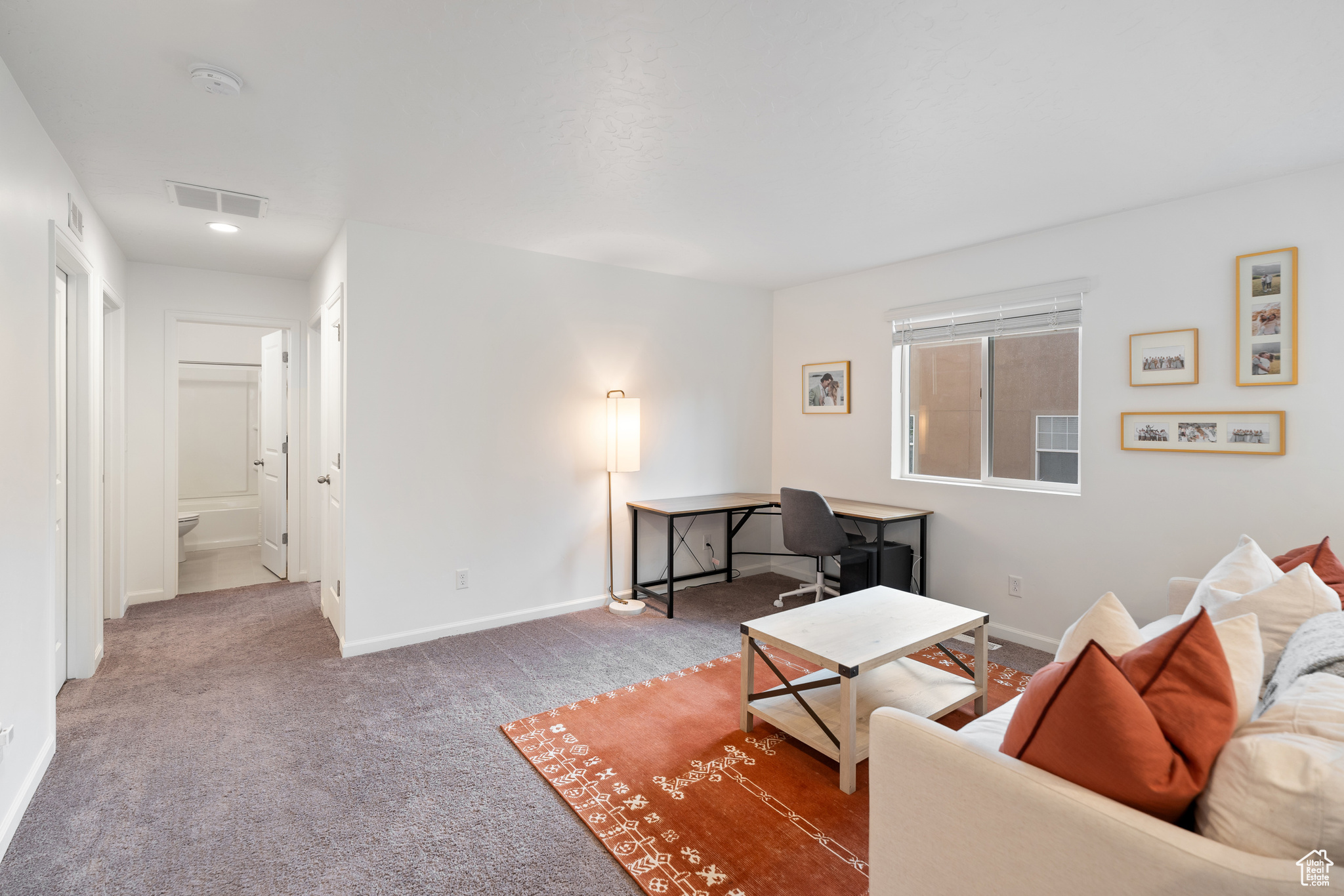 HIDDEN SPRINGS - Residential