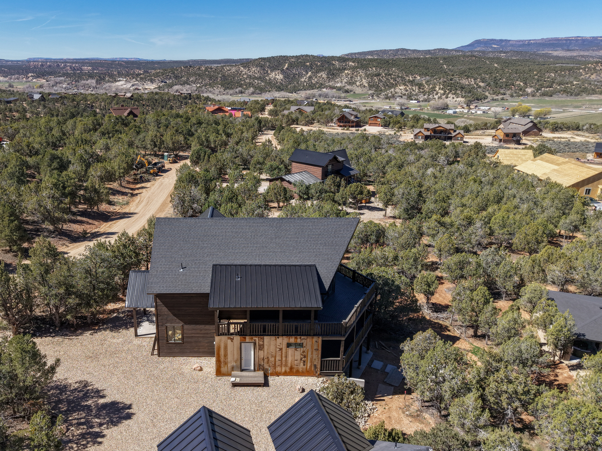 QUARTER CIRCLE H RANCH - Residential