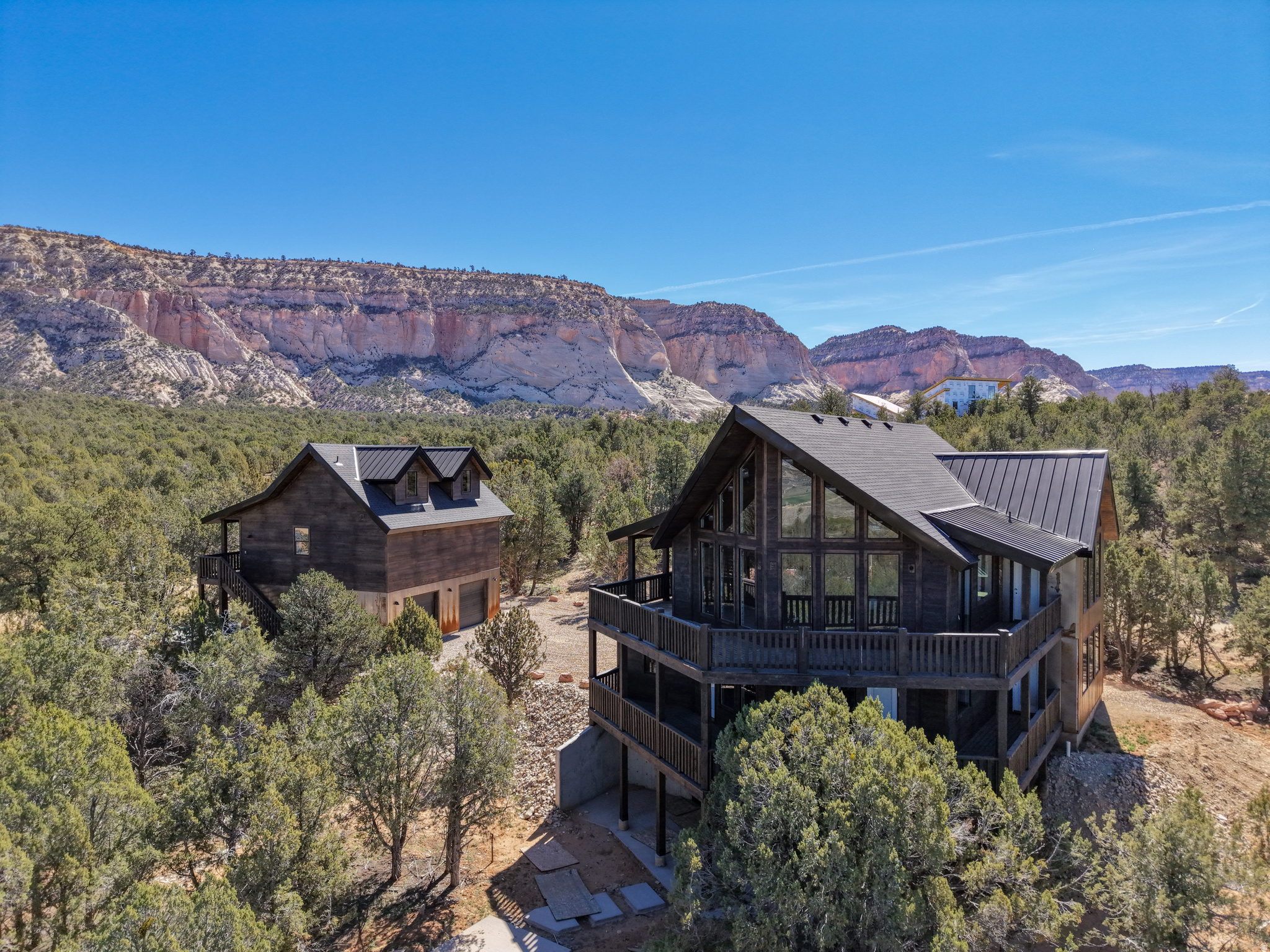 QUARTER CIRCLE H RANCH - Residential