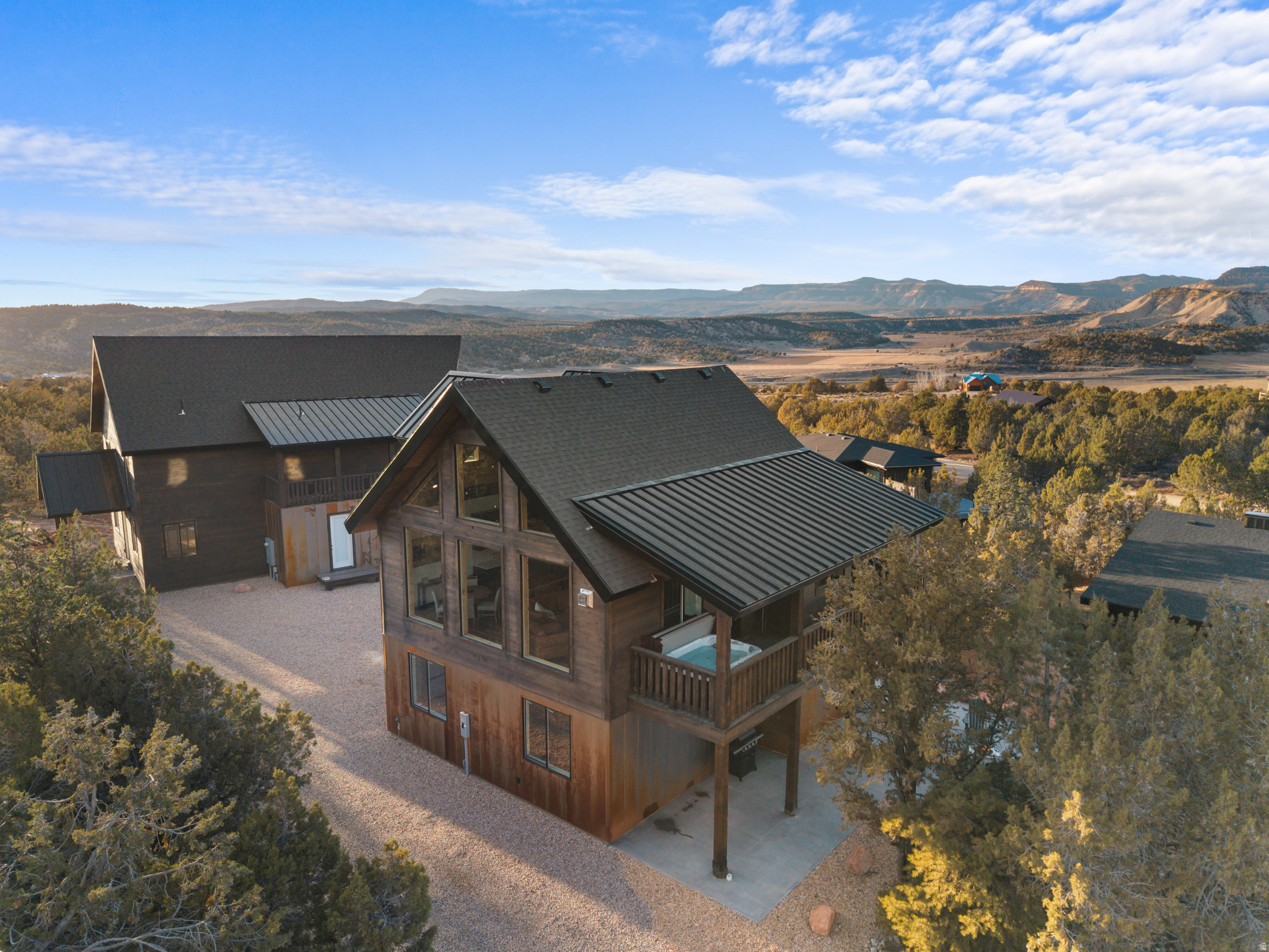 QUARTER CIRCLE H RANCH - Residential