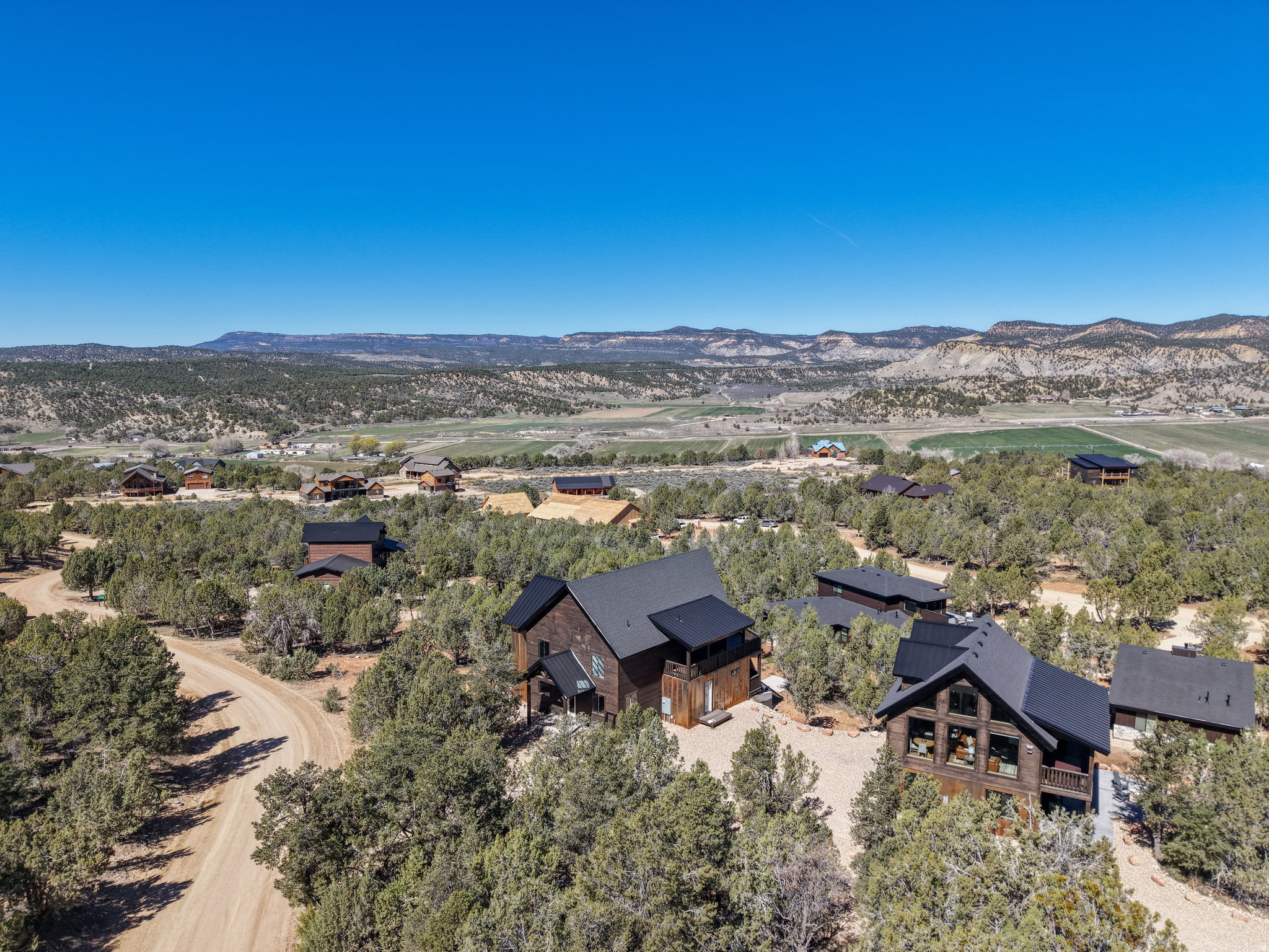 QUARTER CIRCLE H RANCH - Residential