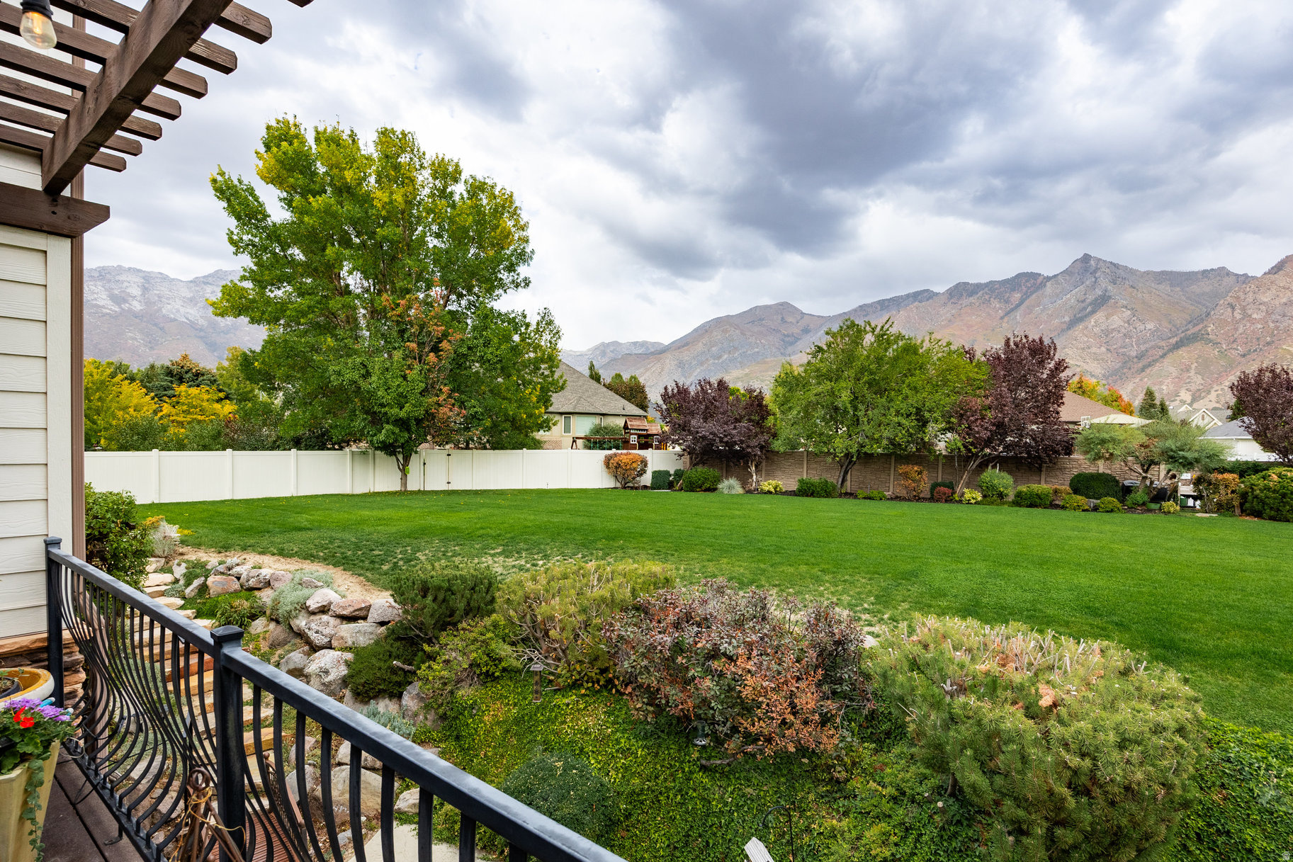 TWIN RIVERS ESTATES - Residential