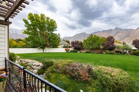 Tiny photo for 259 S TWIN RIVER LOOP, Alpine, UT 84004 (MLS # 2118246)