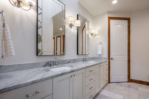 Tiny photo for 259 S TWIN RIVER LOOP, Alpine, UT 84004 (MLS # 2118246)