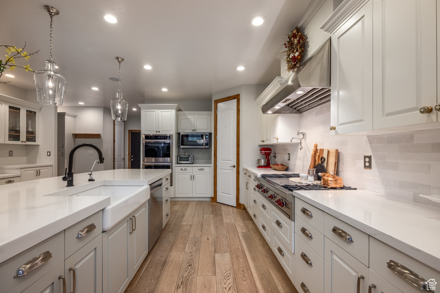 TWIN RIVERS ESTATES - Residential