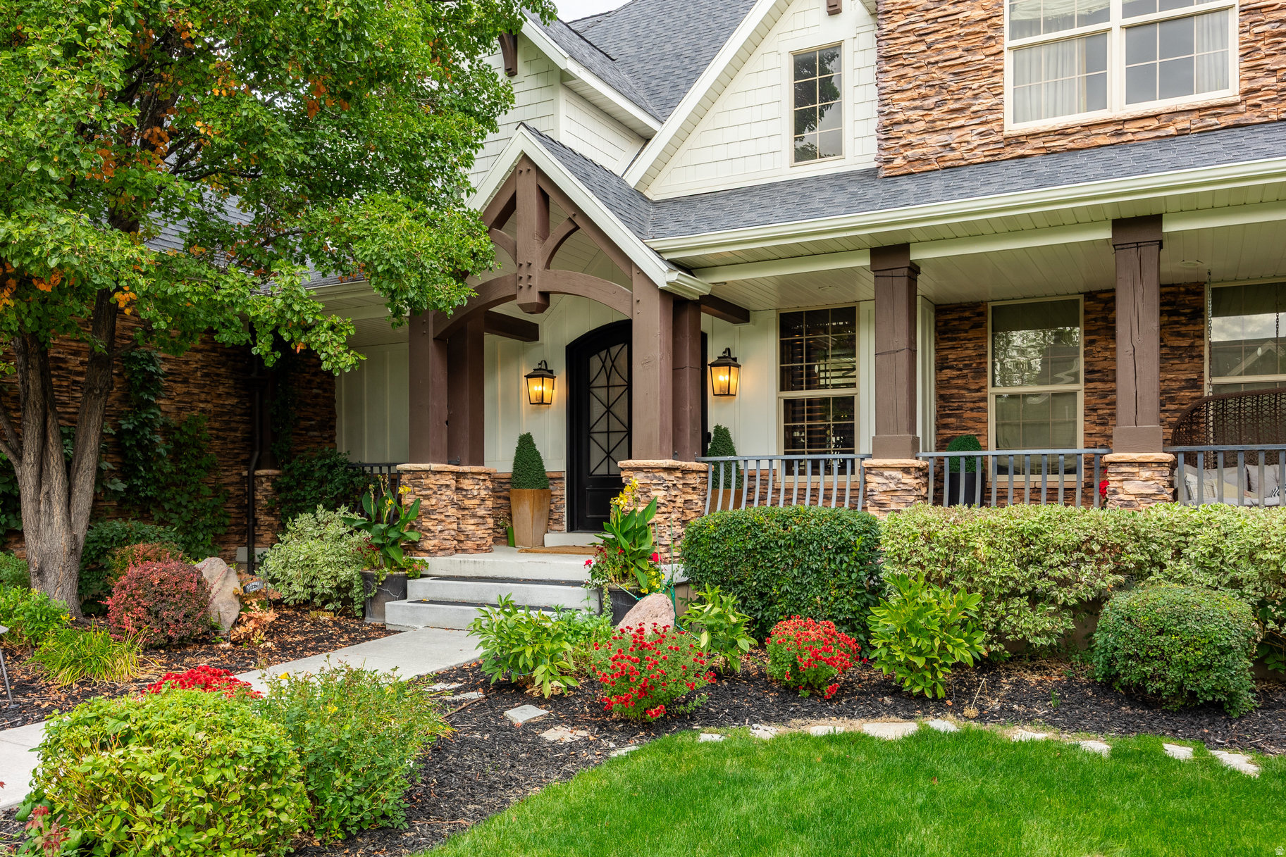 TWIN RIVERS ESTATES - Residential