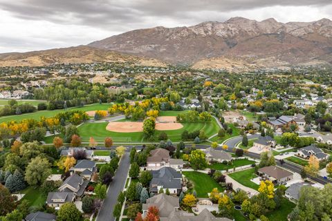 Tiny photo for 259 S TWIN RIVER LOOP, Alpine, UT 84004 (MLS # 2118246)