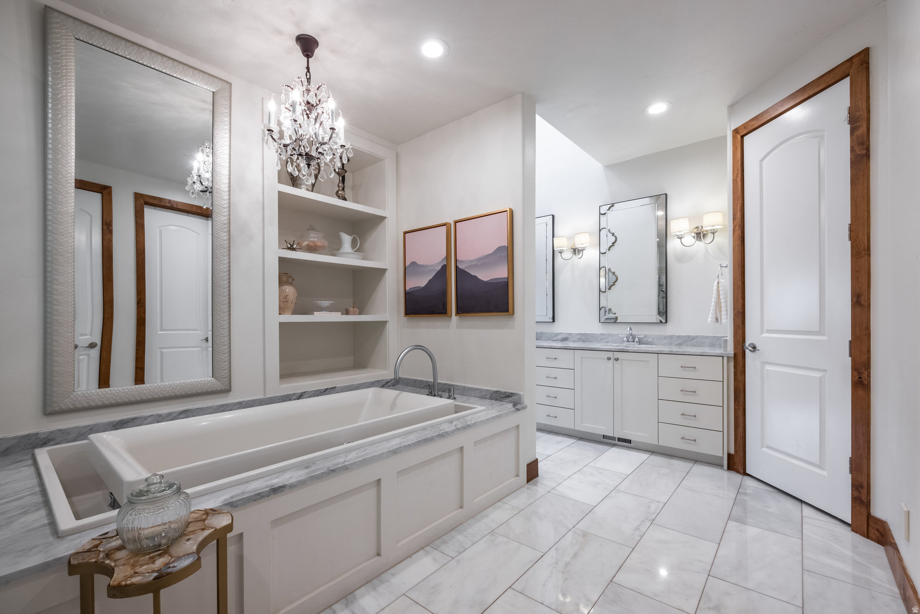 TWIN RIVERS ESTATES - Residential