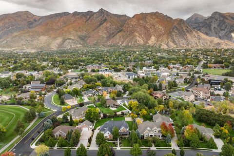 Tiny photo for 259 S TWIN RIVER LOOP, Alpine, UT 84004 (MLS # 2118246)