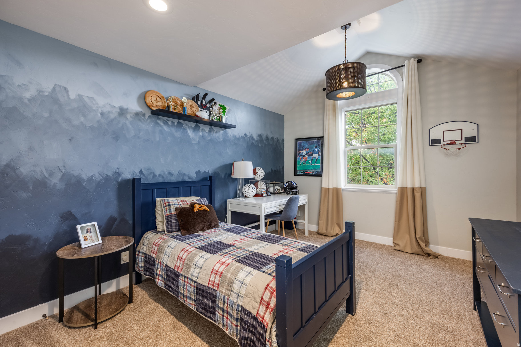 TWIN RIVERS ESTATES - Residential