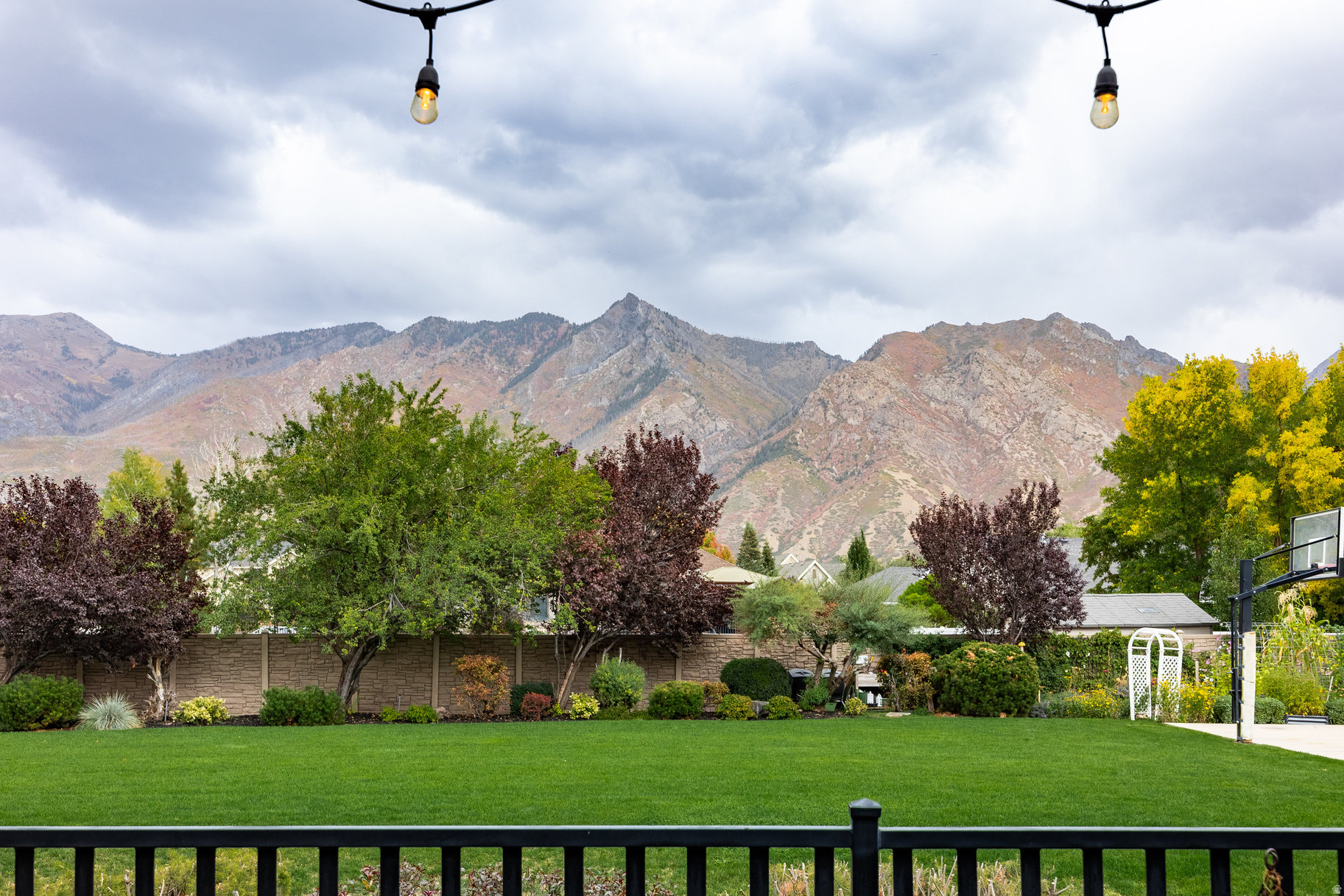 TWIN RIVERS ESTATES - Residential