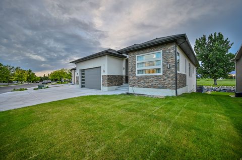 Tiny photo for 672 S 1920 W, Orem, UT 84059 (MLS # 2128816)