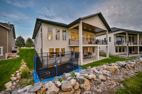 Tiny photo for 672 S 1920 W, Orem, UT 84059 (MLS # 2128816)