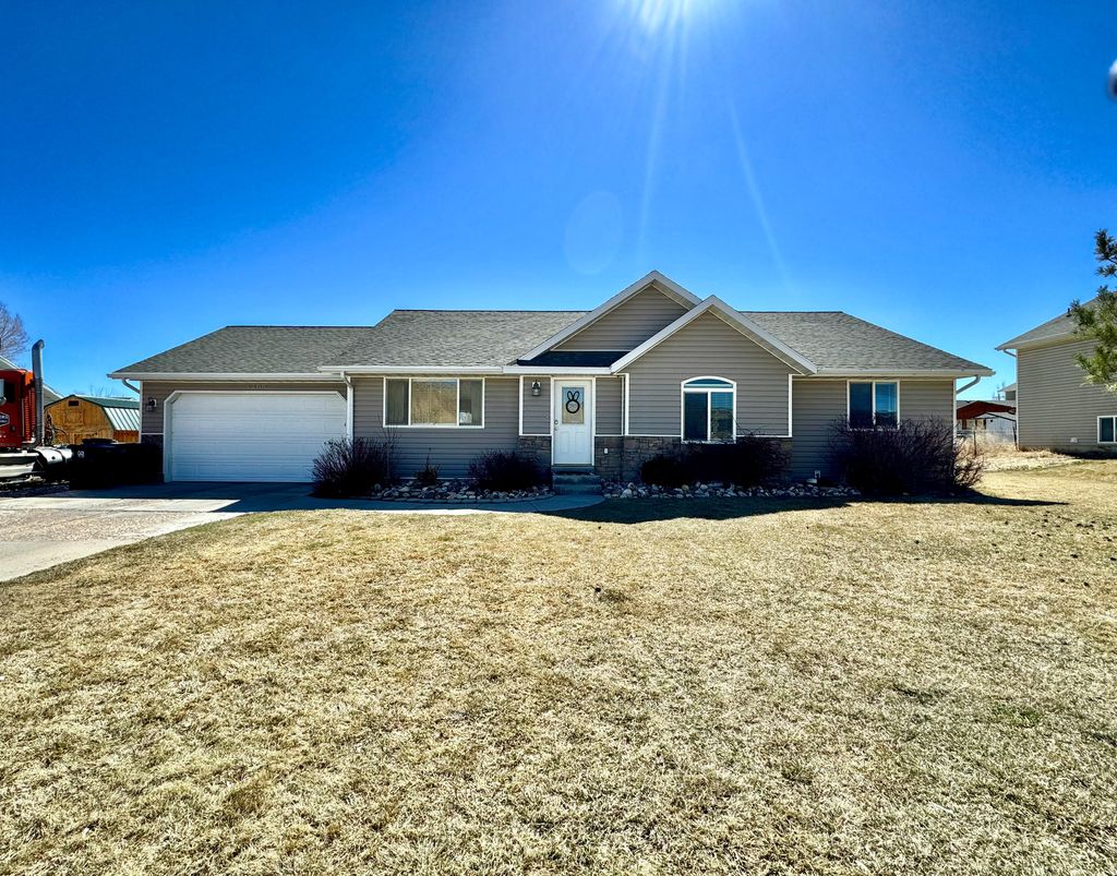 Photo of 4200 W 600 CIR N, Vernal, UT 84078 (MLS # 2142674)