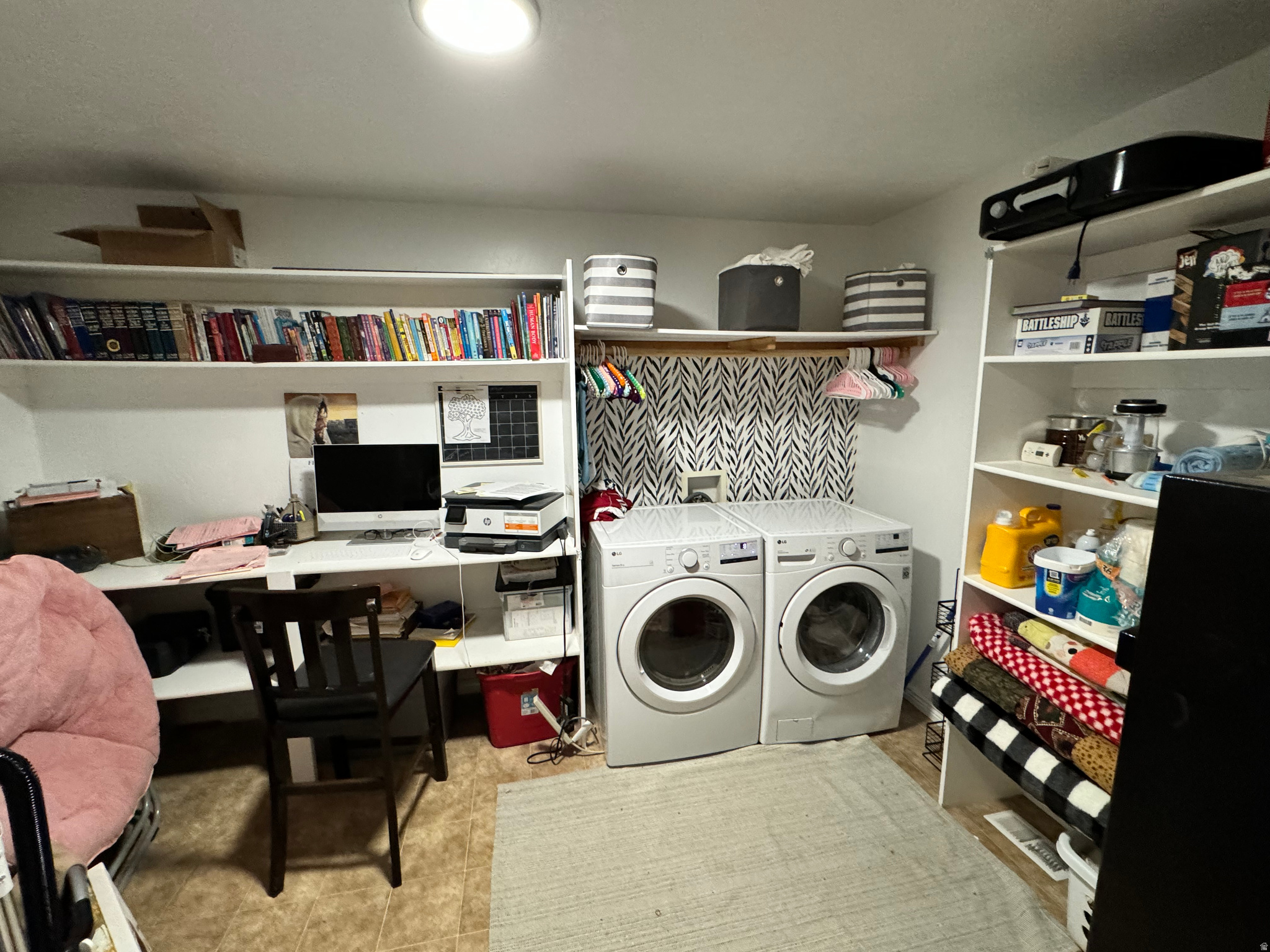 CEDAR RIDGE PUD PHAS - Residential