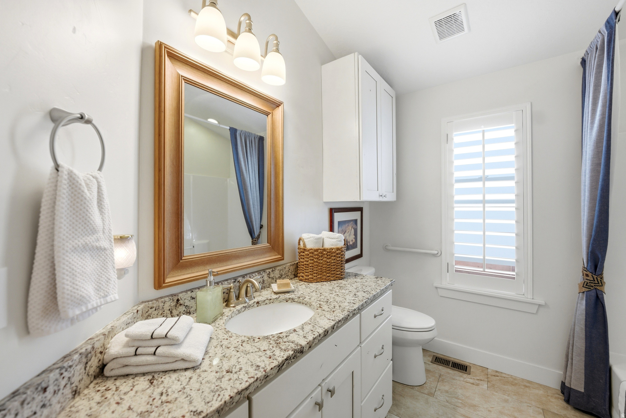 CRYSTAL SPRINGS - Residential