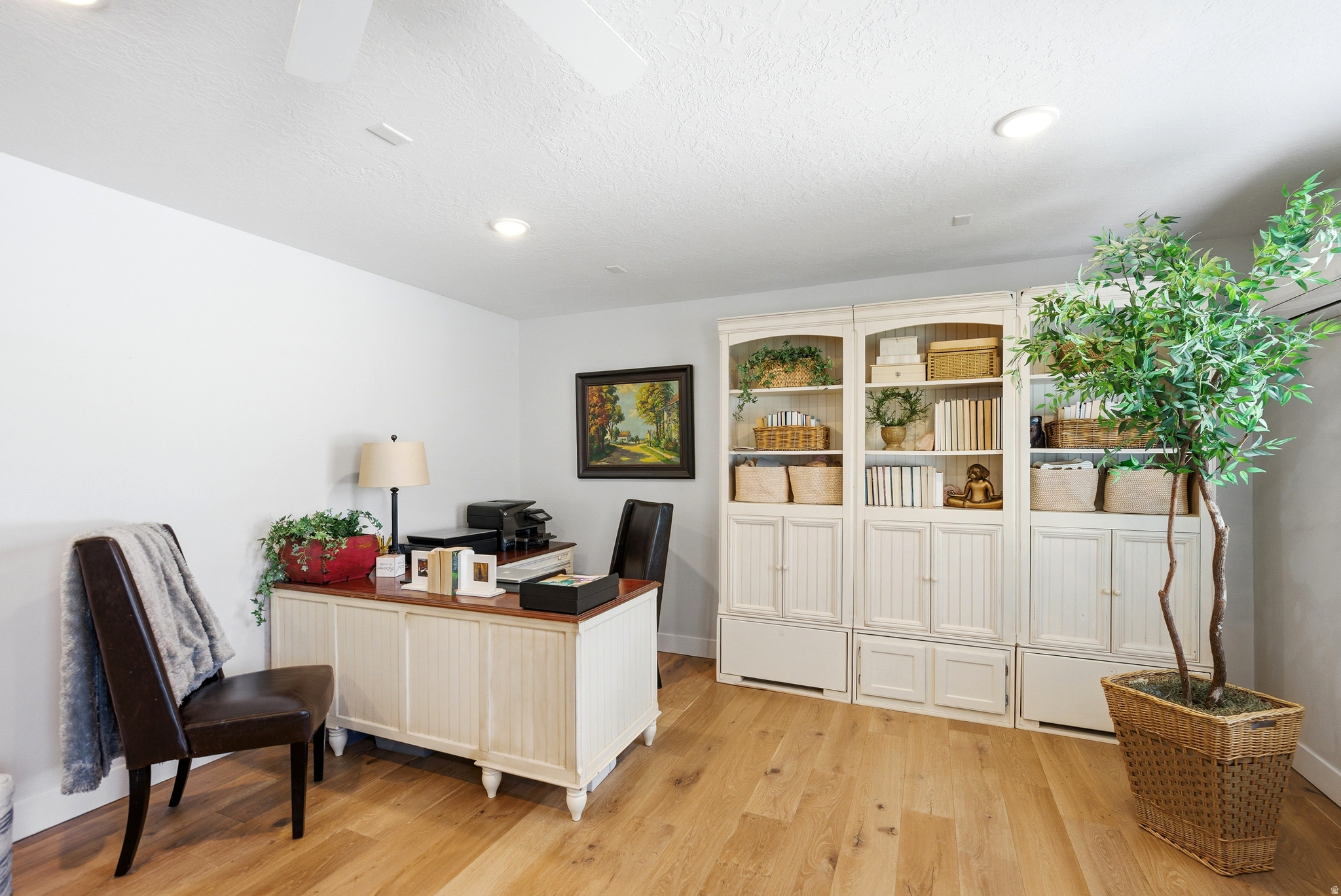 CRYSTAL SPRINGS - Residential