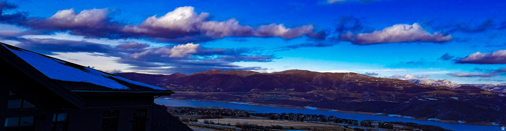 RESIDENCES AT THE GRAND HYATT - Residential