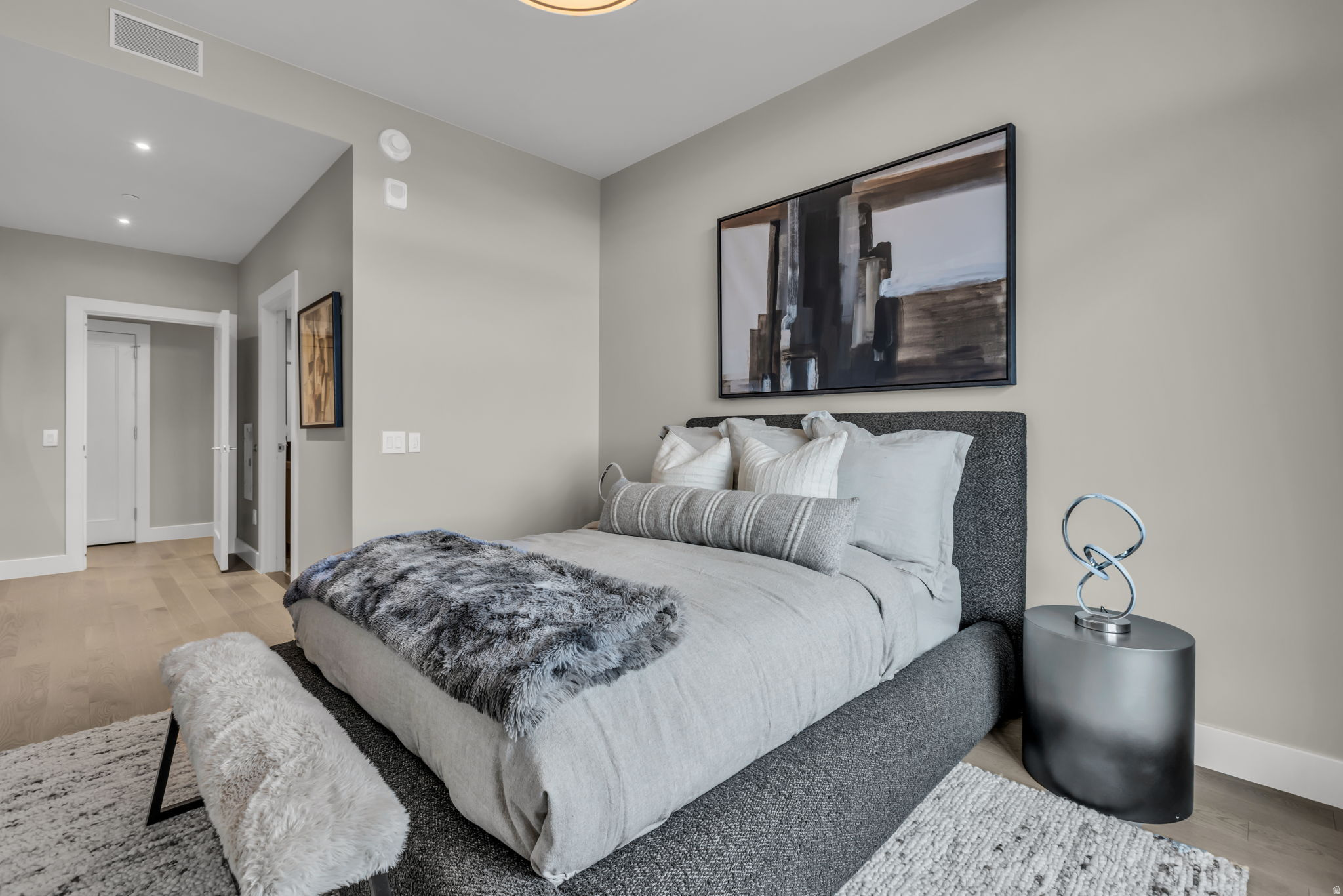 RESIDENCES AT THE GRAND HYATT - Residential