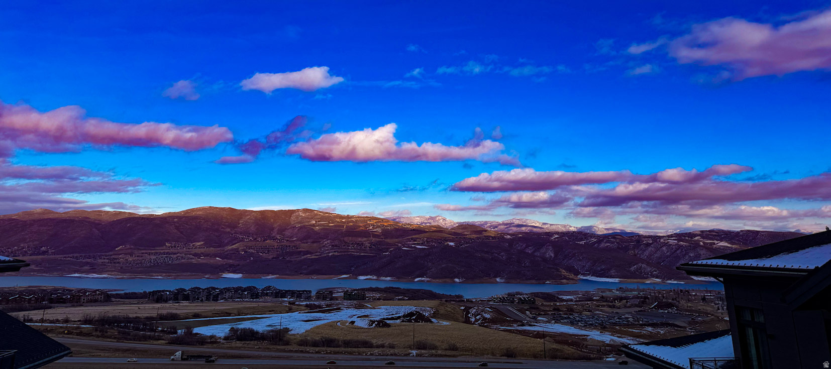 RESIDENCES AT THE GRAND HYATT - Residential