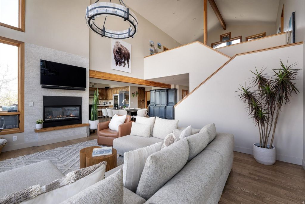Photo of 1554 AERIE DR #33, Park City, UT 84060 (MLS # 2154769)