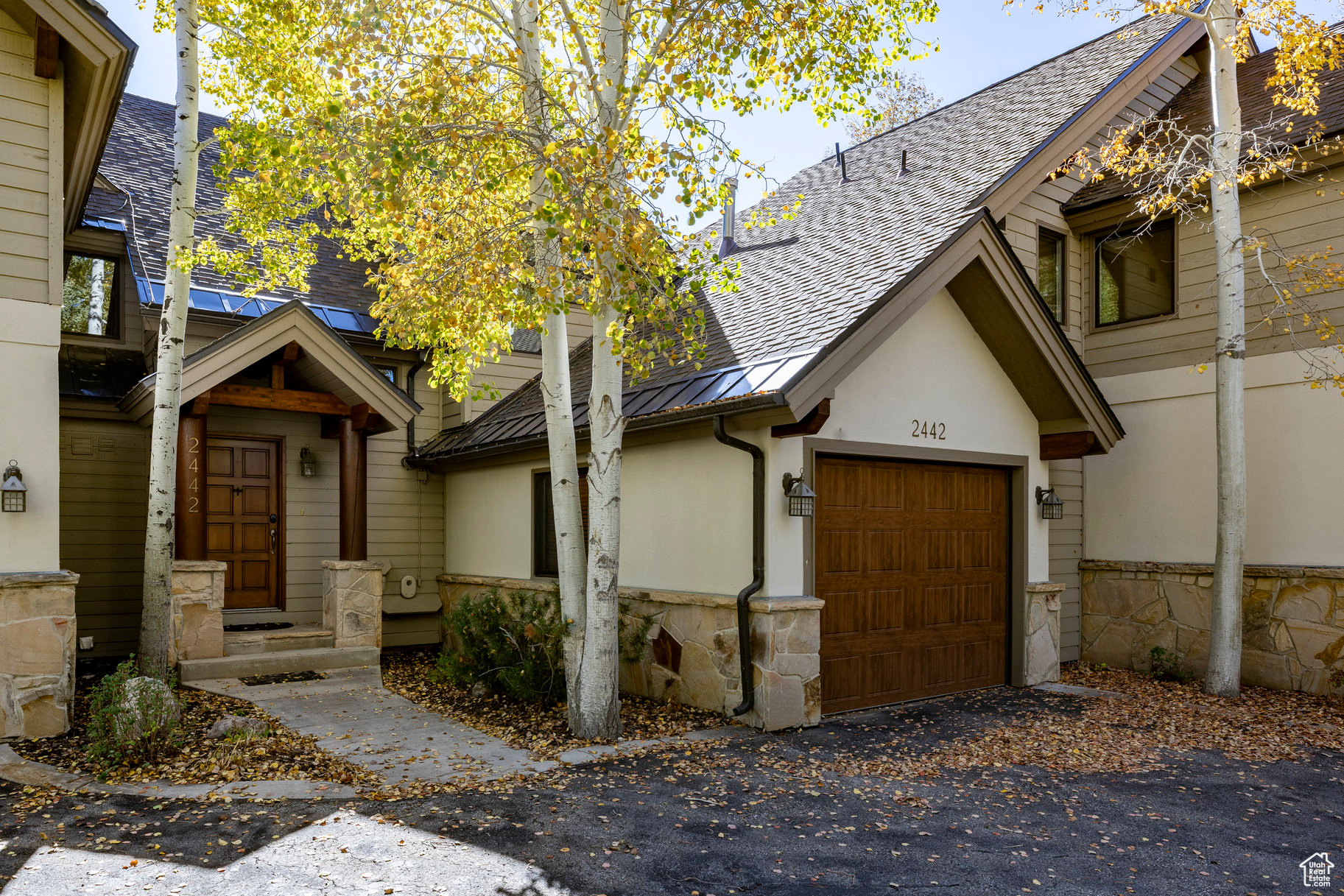 DEER LAKE VILLAGE - Residential