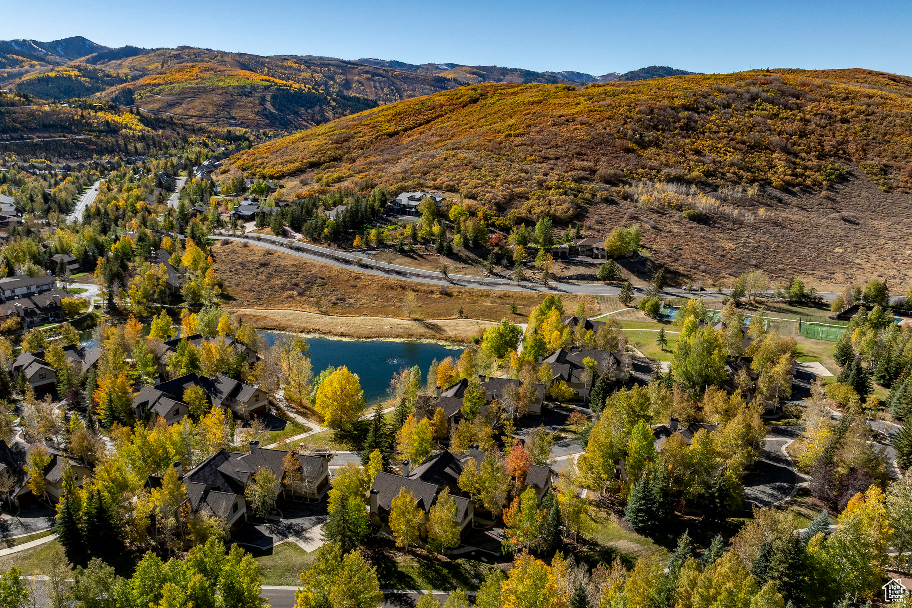 DEER LAKE VILLAGE - Residential