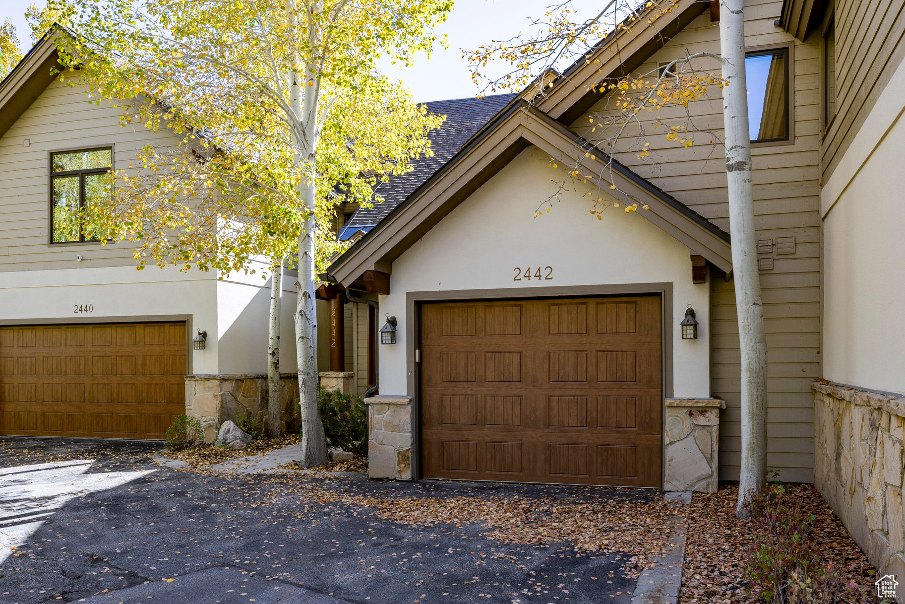 DEER LAKE VILLAGE - Residential