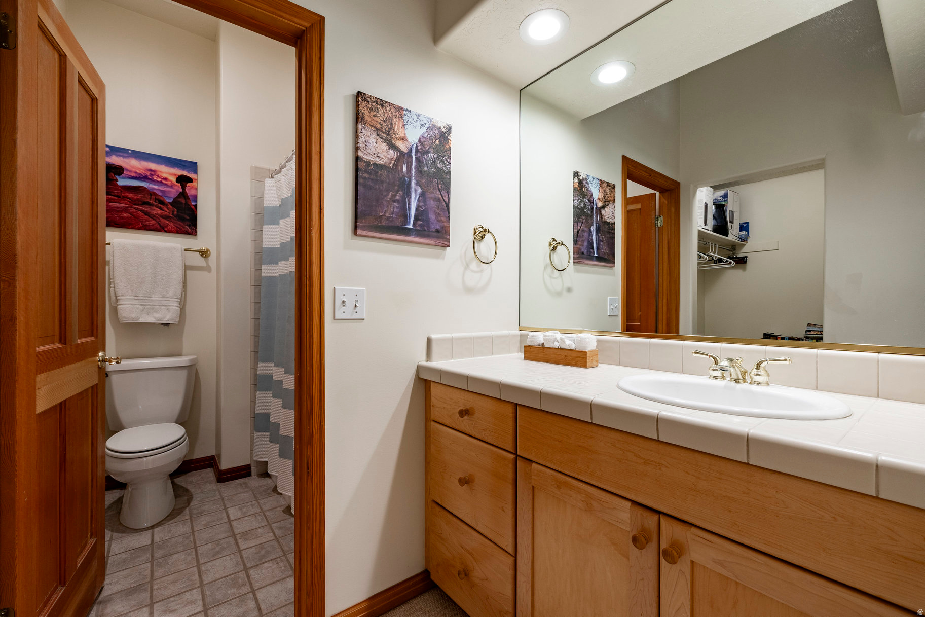 DEER LAKE VILLAGE - Residential