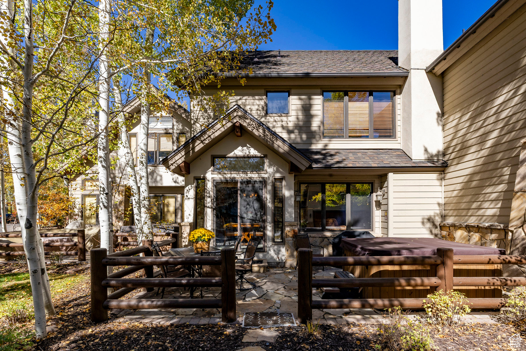 DEER LAKE VILLAGE - Residential