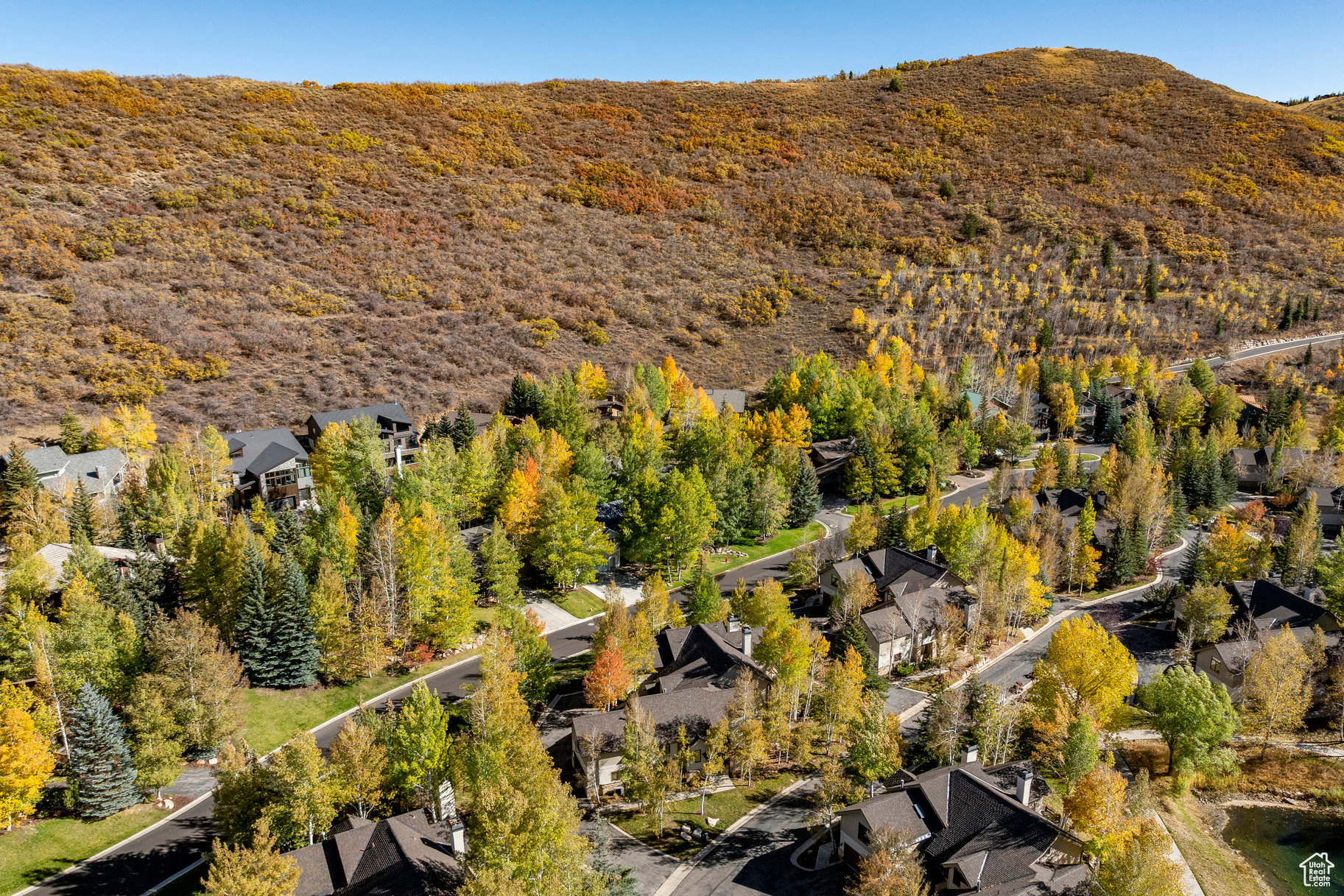 DEER LAKE VILLAGE - Residential