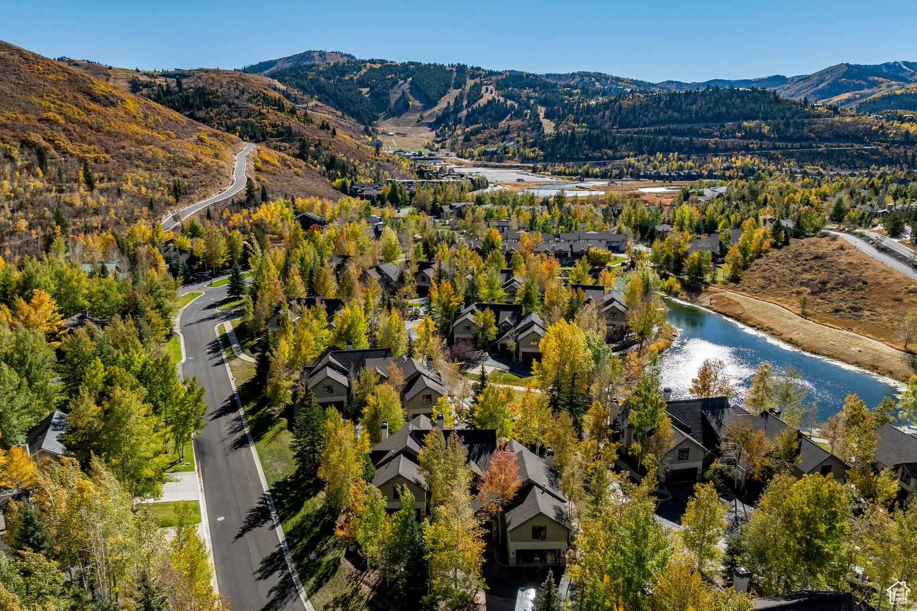 DEER LAKE VILLAGE - Residential