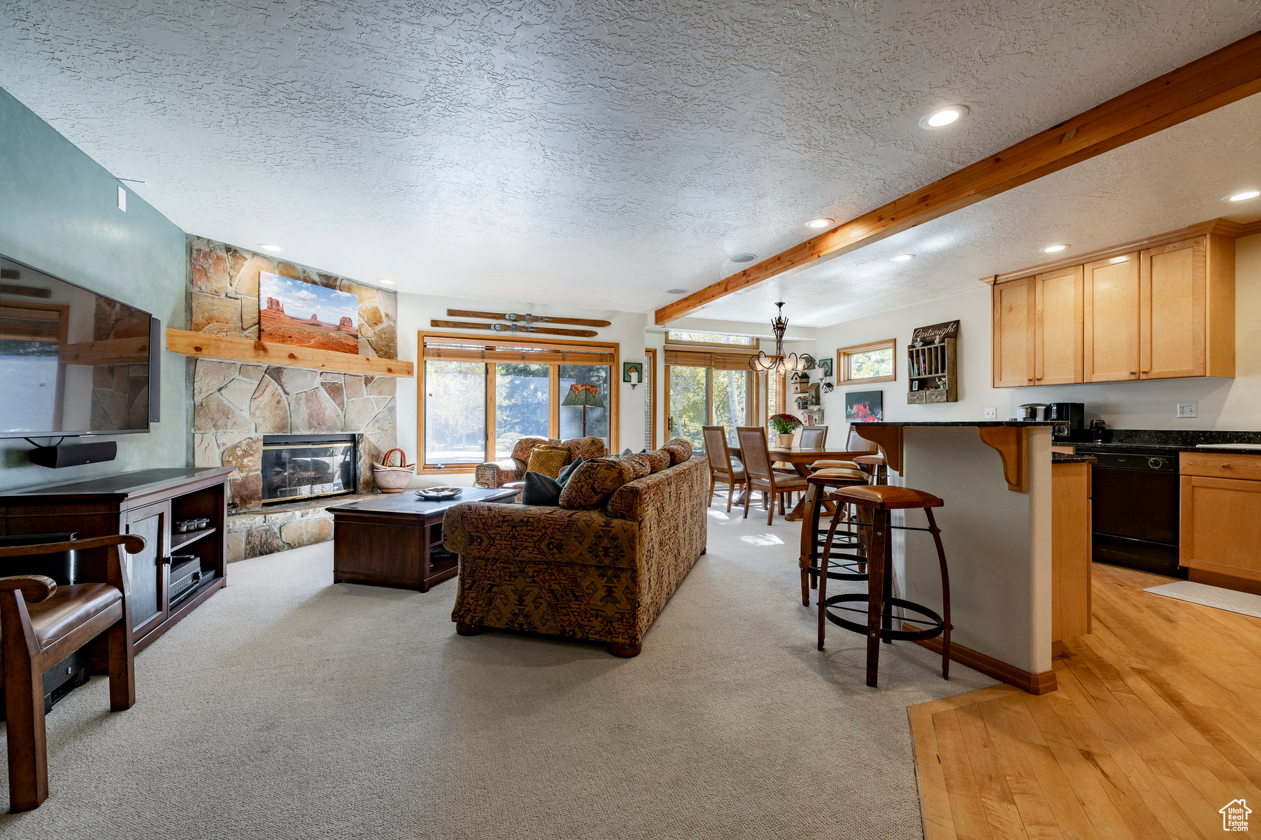 DEER LAKE VILLAGE - Residential