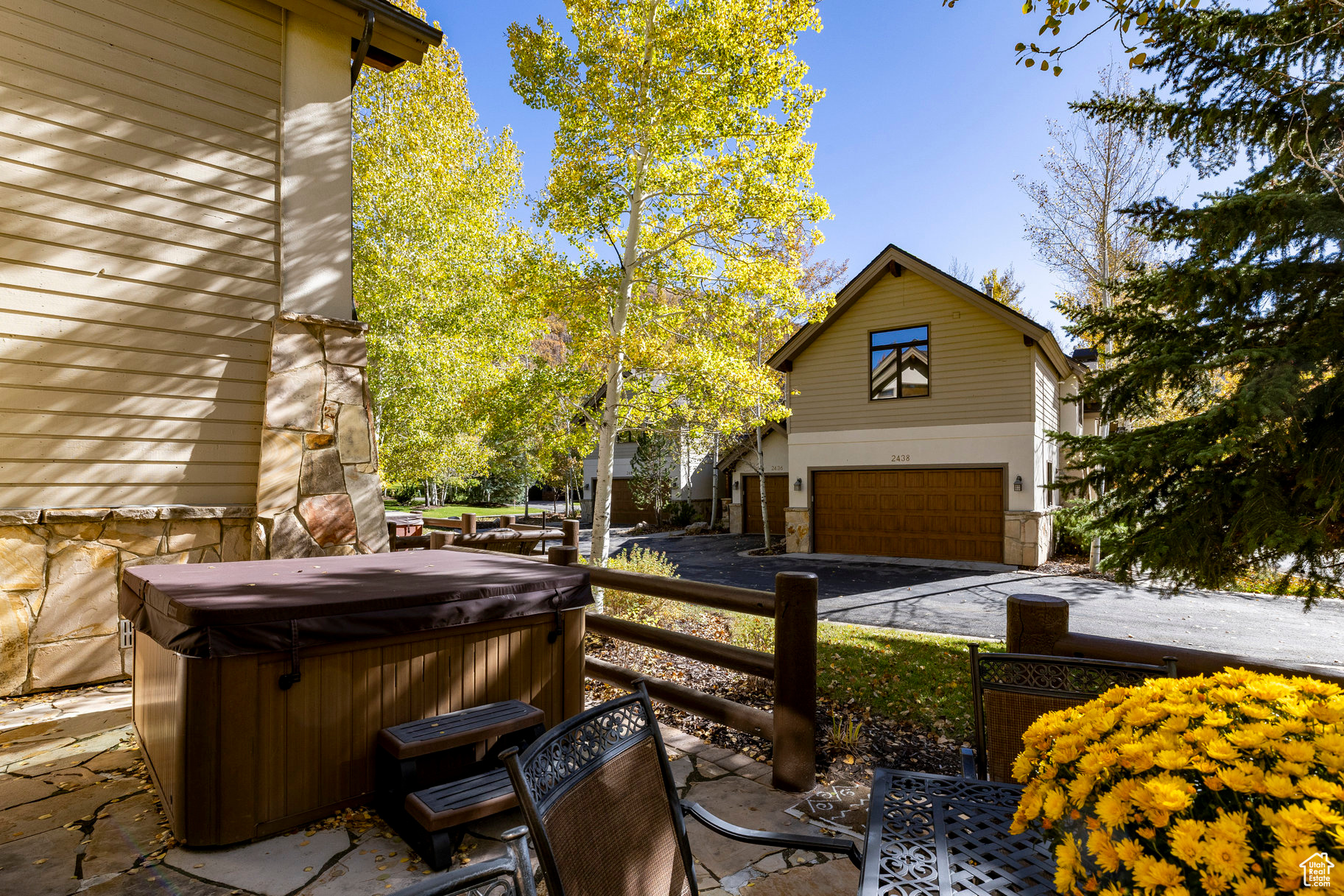 DEER LAKE VILLAGE - Residential