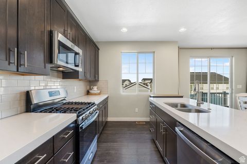 Tiny photo for 2413 N EURASIAN CRANE RD, Clinton, UT 84015 (MLS # 2111231)