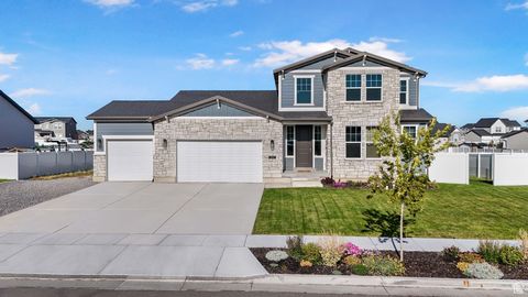 Photo of 2413 N EURASIAN CRANE RD, Clinton, UT 84015 (MLS # 2111231)