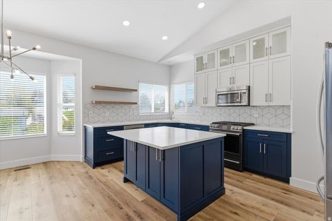 Tiny photo for 2204 E 3225 N, Layton, UT 84040 (MLS # 2154021)