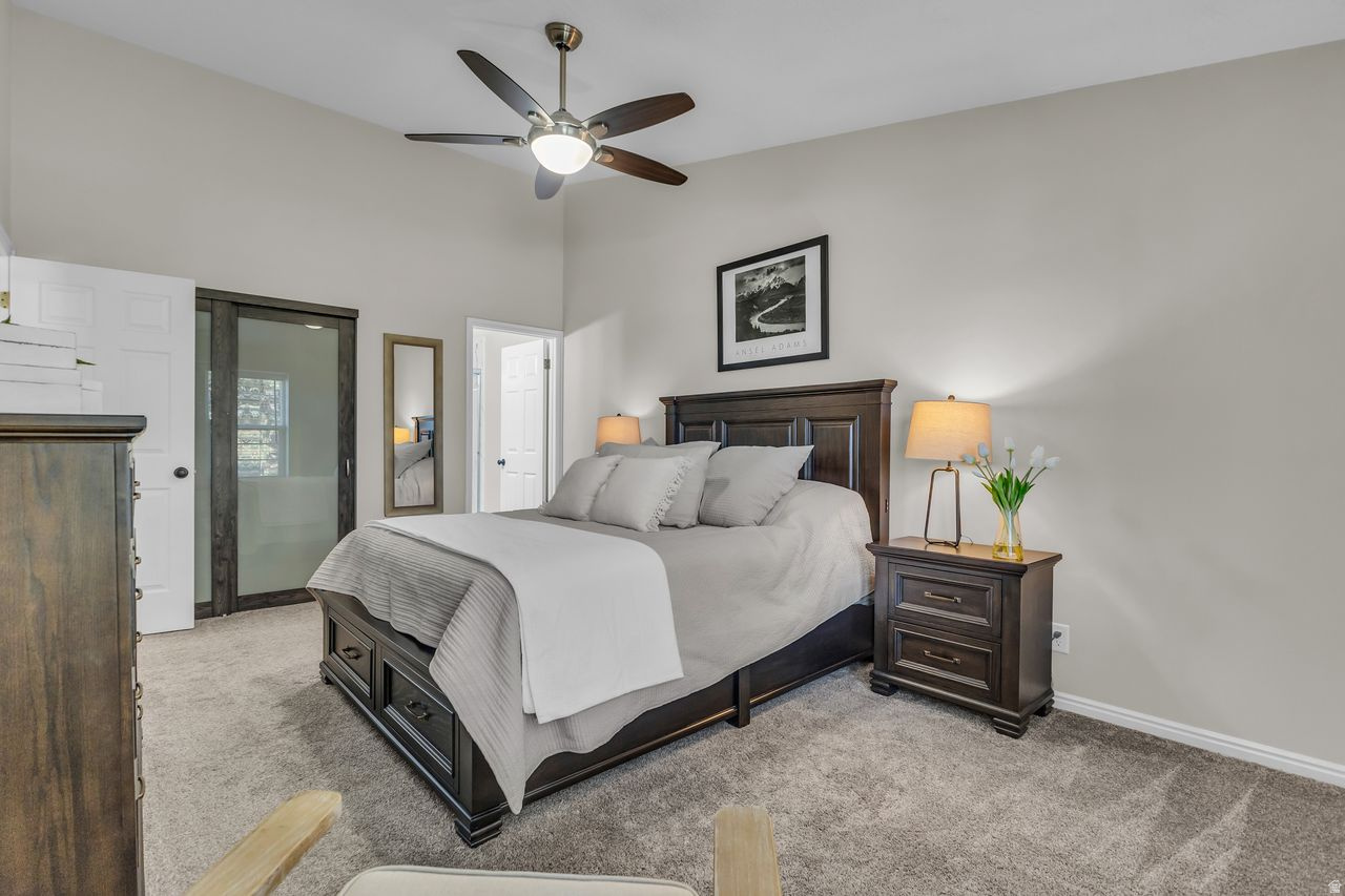 STONEGATE CONDOS - Residential