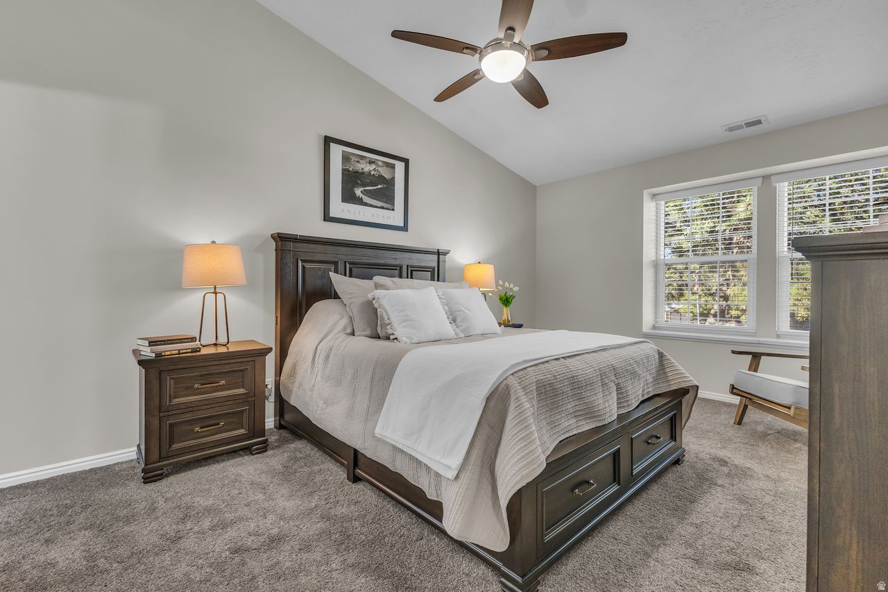 STONEGATE CONDOS - Residential