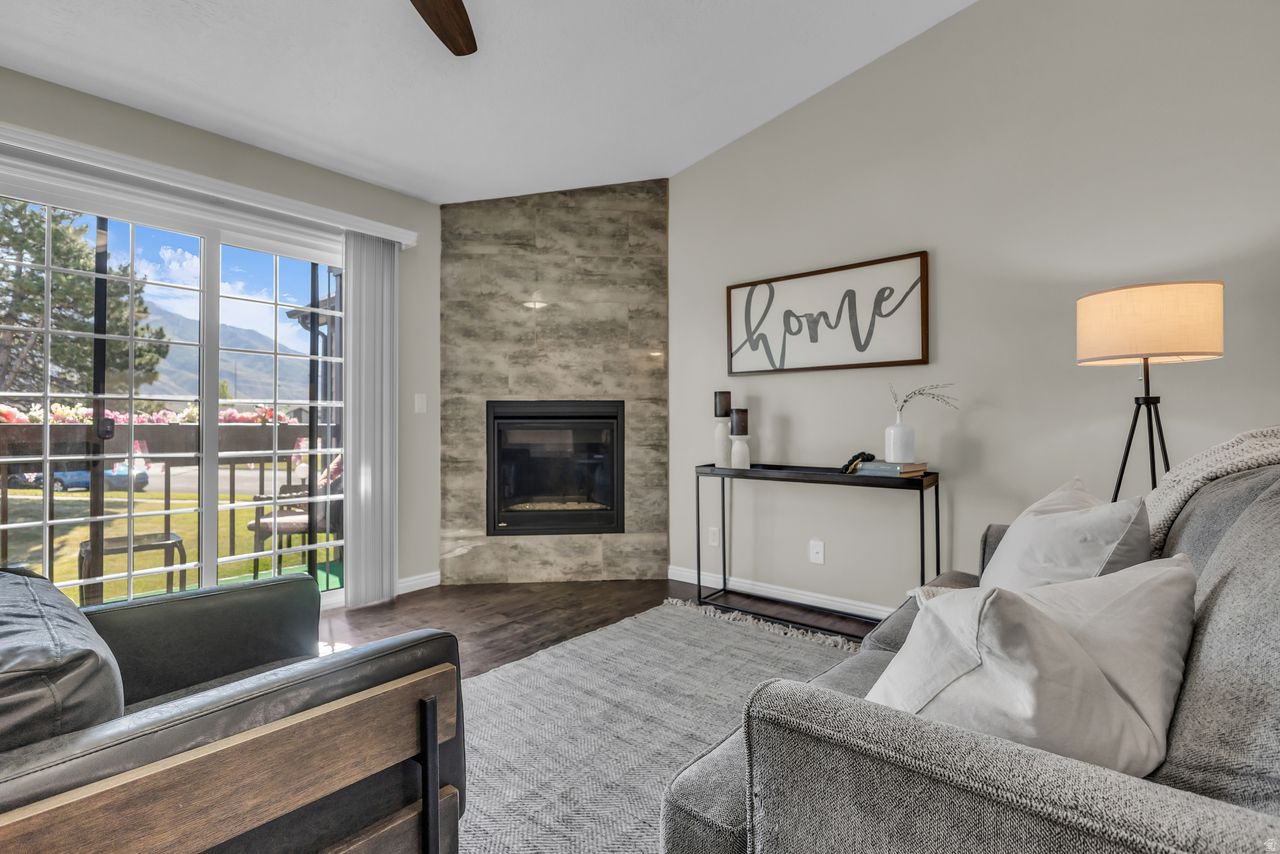 STONEGATE CONDOS - Residential