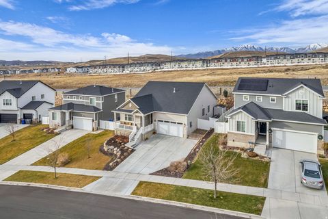 Tiny photo for 2103 N ELDERBERRY DR W, Saratoga Springs, UT 84045 (MLS # 2127888)
