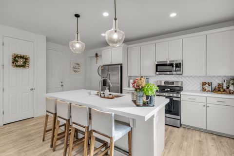 Tiny photo for 2103 N ELDERBERRY DR W, Saratoga Springs, UT 84045 (MLS # 2127888)