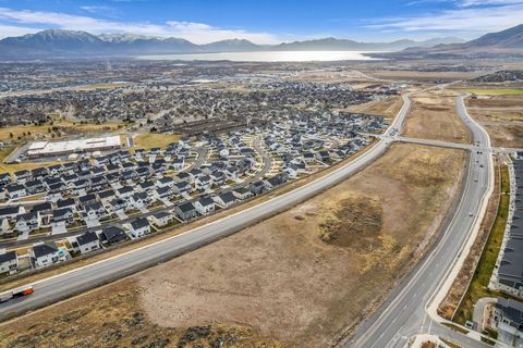 Tiny photo for 2103 N ELDERBERRY DR W, Saratoga Springs, UT 84045 (MLS # 2127888)