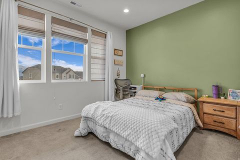 Tiny photo for 2103 N ELDERBERRY DR W, Saratoga Springs, UT 84045 (MLS # 2127888)